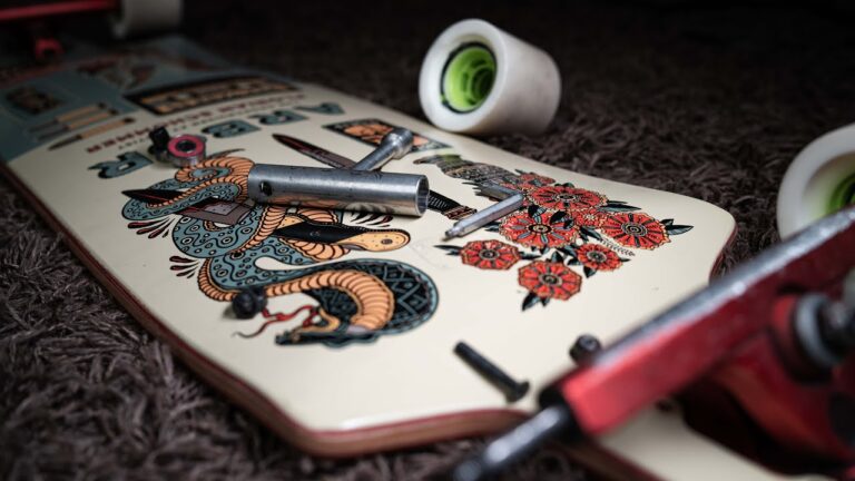 Techniques Optimales de Montage des Trucks pour Longboard