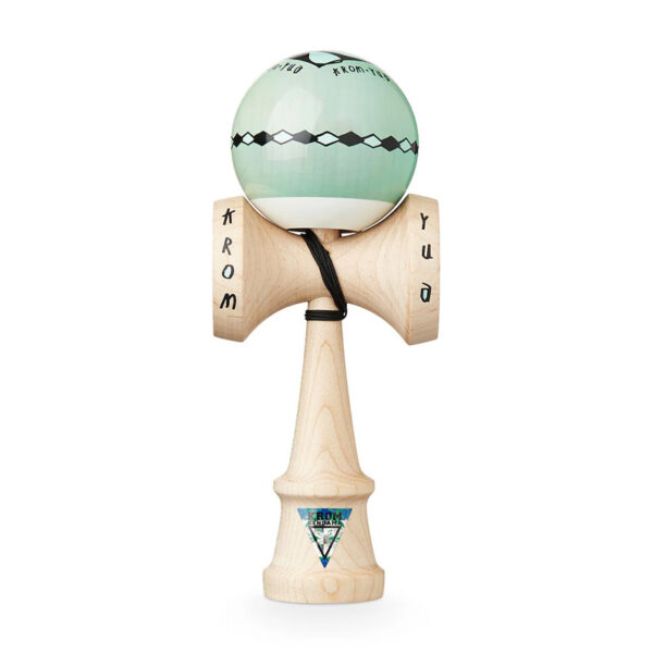 kendama_krom_yua_sig_mod__maple_1